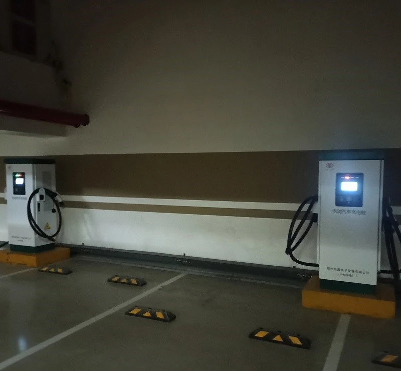 电动汽车直流充电桩